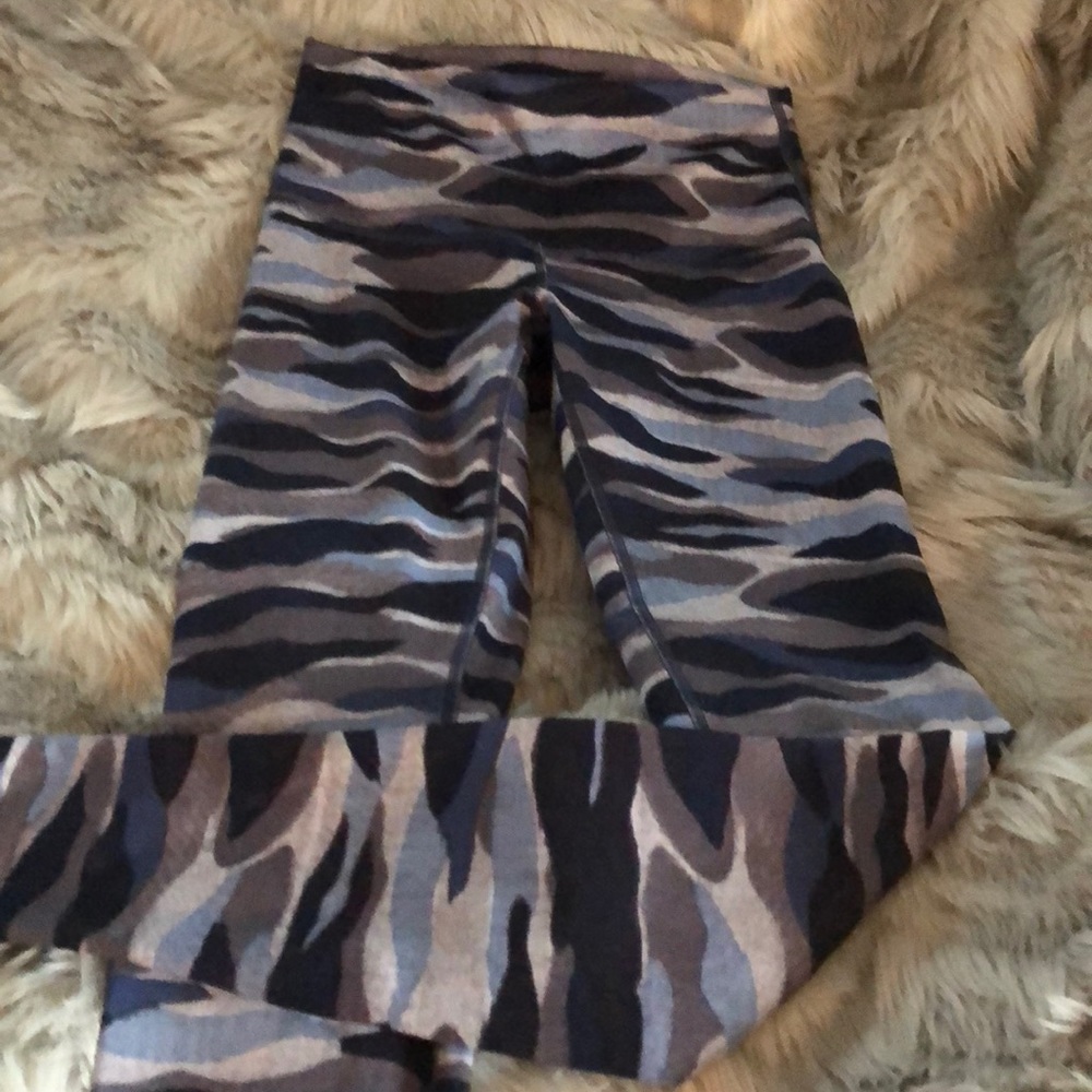 Lululemon full length navy camp leggings